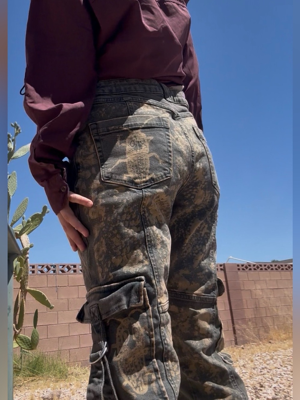 Hand painted mid rise bootcut jeans inspired by the eastern eyed click beetle!!! - Picture 12 of 12